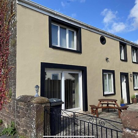 Parkside Mews Villa Frizington Exteriör bild